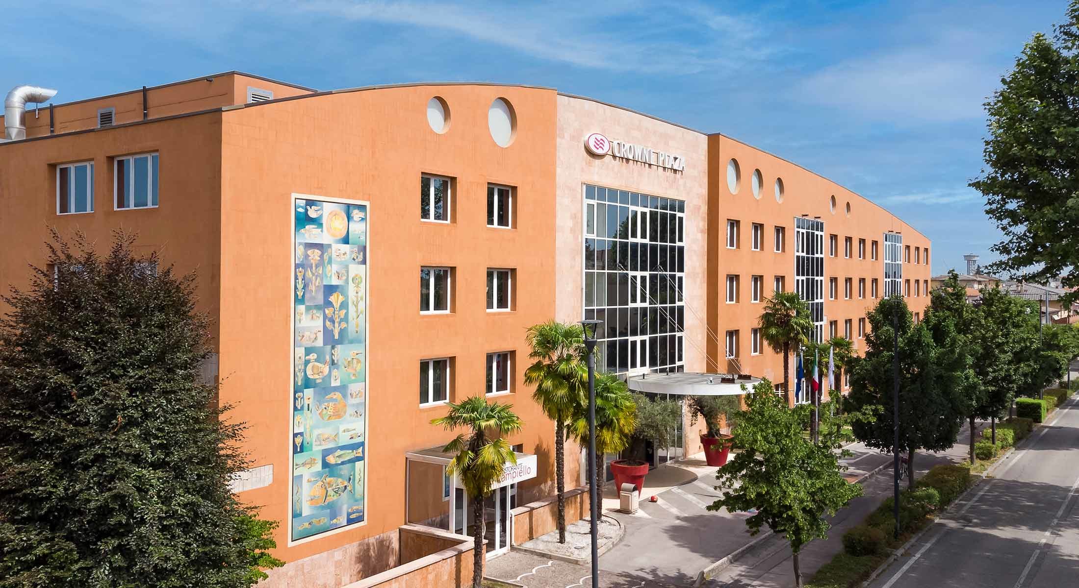 hurt Multiple Toll Private and business events | Crowne Plaza Venice East